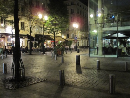 Place du MarchÃ© St-HonorÃ©
