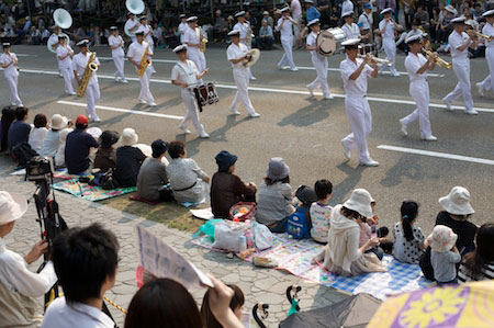 Hyakumangoku Parade